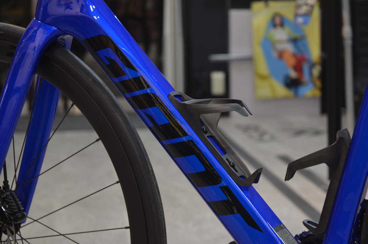 30％OFF！】新橋店限定！GIANTの本格ロードバイクがお買い得です