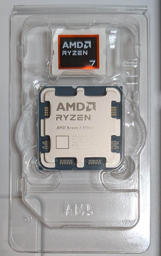 Ryzen 7 9700X ＆ X870E NOVA WiFiに更新。 | ゼトラの箱