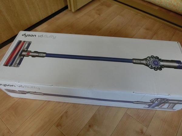 我が家にDyson V6 Fluffy（ダイソンV6フラフィ）がやってきた