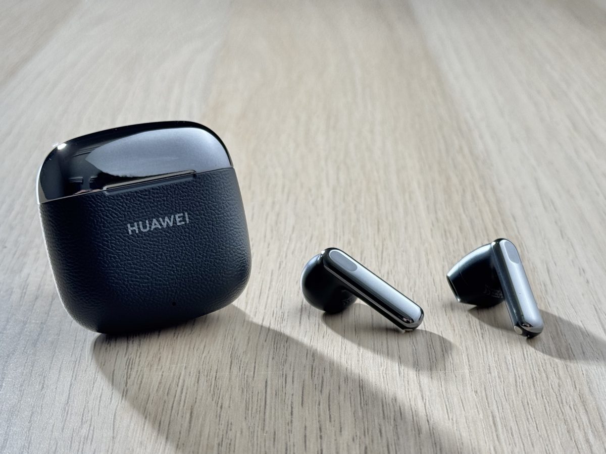 実売5000円台でも超ロングスタミナ！ 完全ワイヤレスイヤホン「HUAWEI