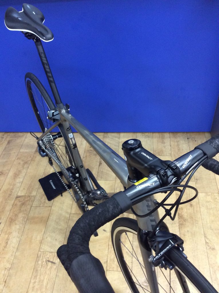 2018モデル「TCR SLR1」入荷しました！！ ｜ ジャイアントストア国立