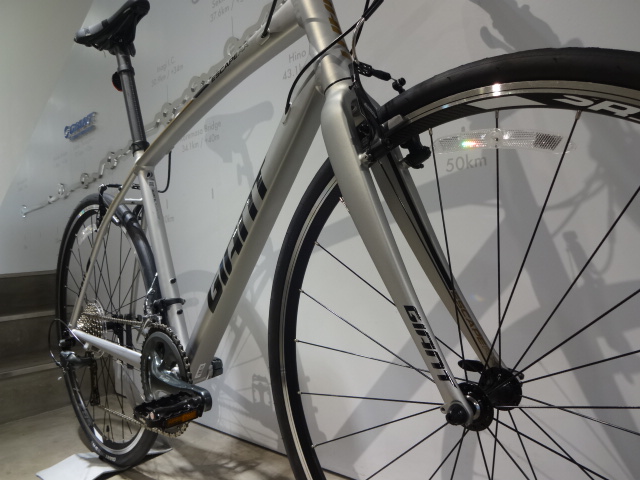 最上級クロスバイク「ESCAPE RX1」がスゴい！ ｜ ジャイアントストア