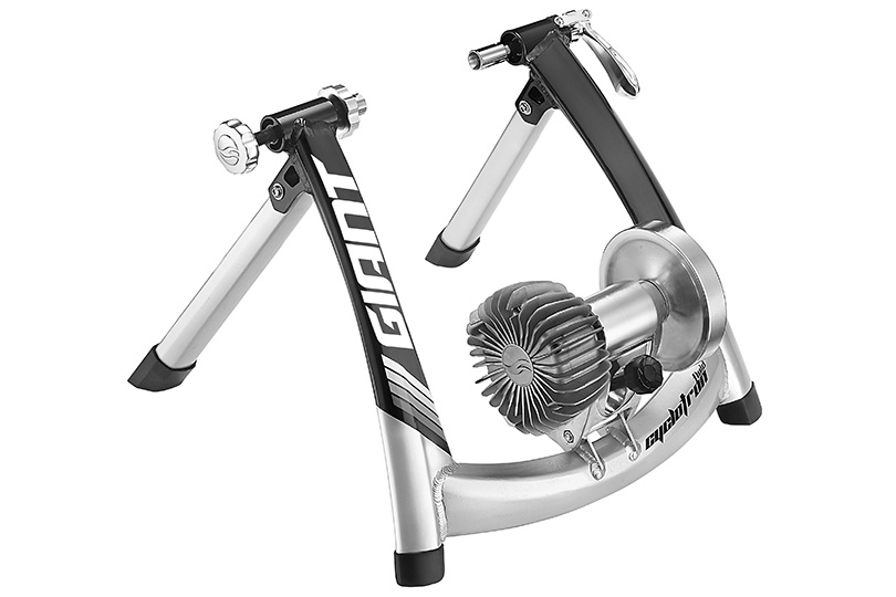 GIANTのローラー台【FLUIDシリーズ】 ｜ ジャイアントストア京都紫明通