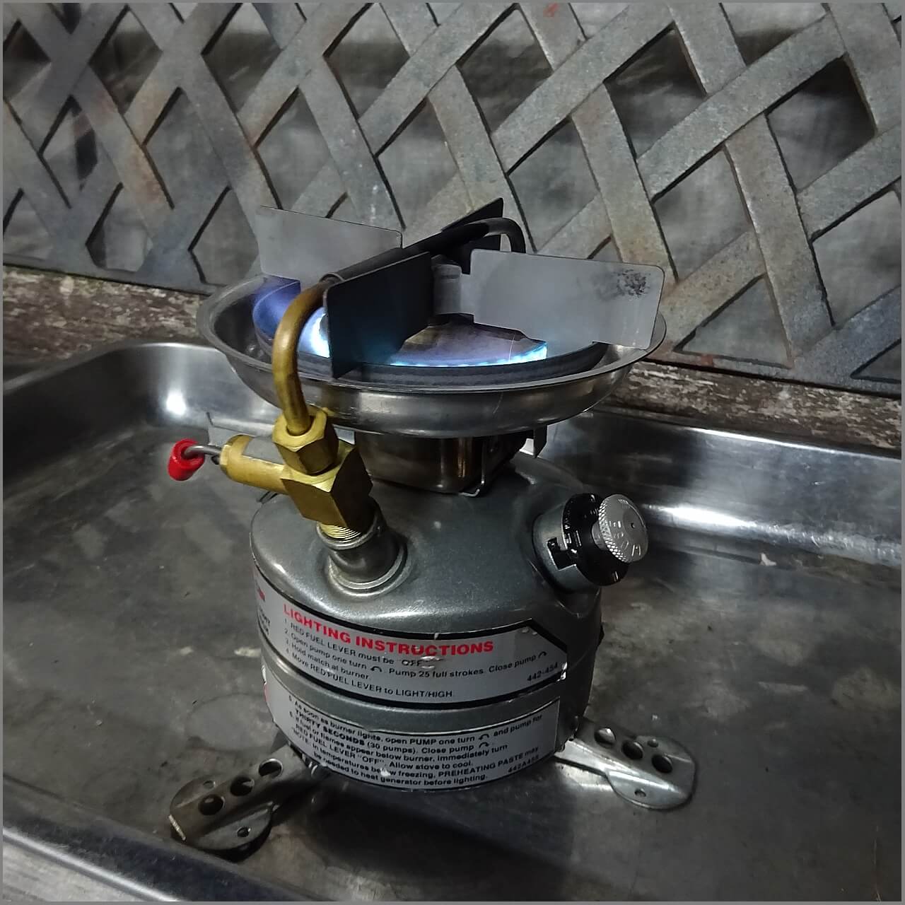 良品ColemanコールマンPeak1ピーク1 442-454Jストーブバーナー コールマンのPEAK1フェザーストーブ入荷！箱付の未使用品です