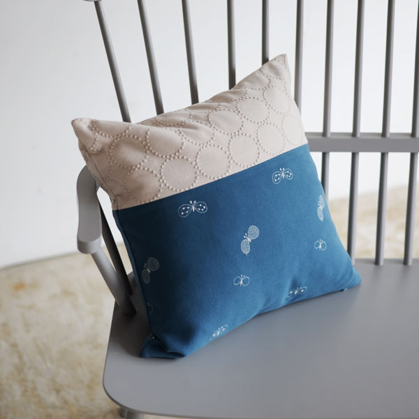 mina perhonen dop 「tambourine × choucho」クッションカバー | 北欧