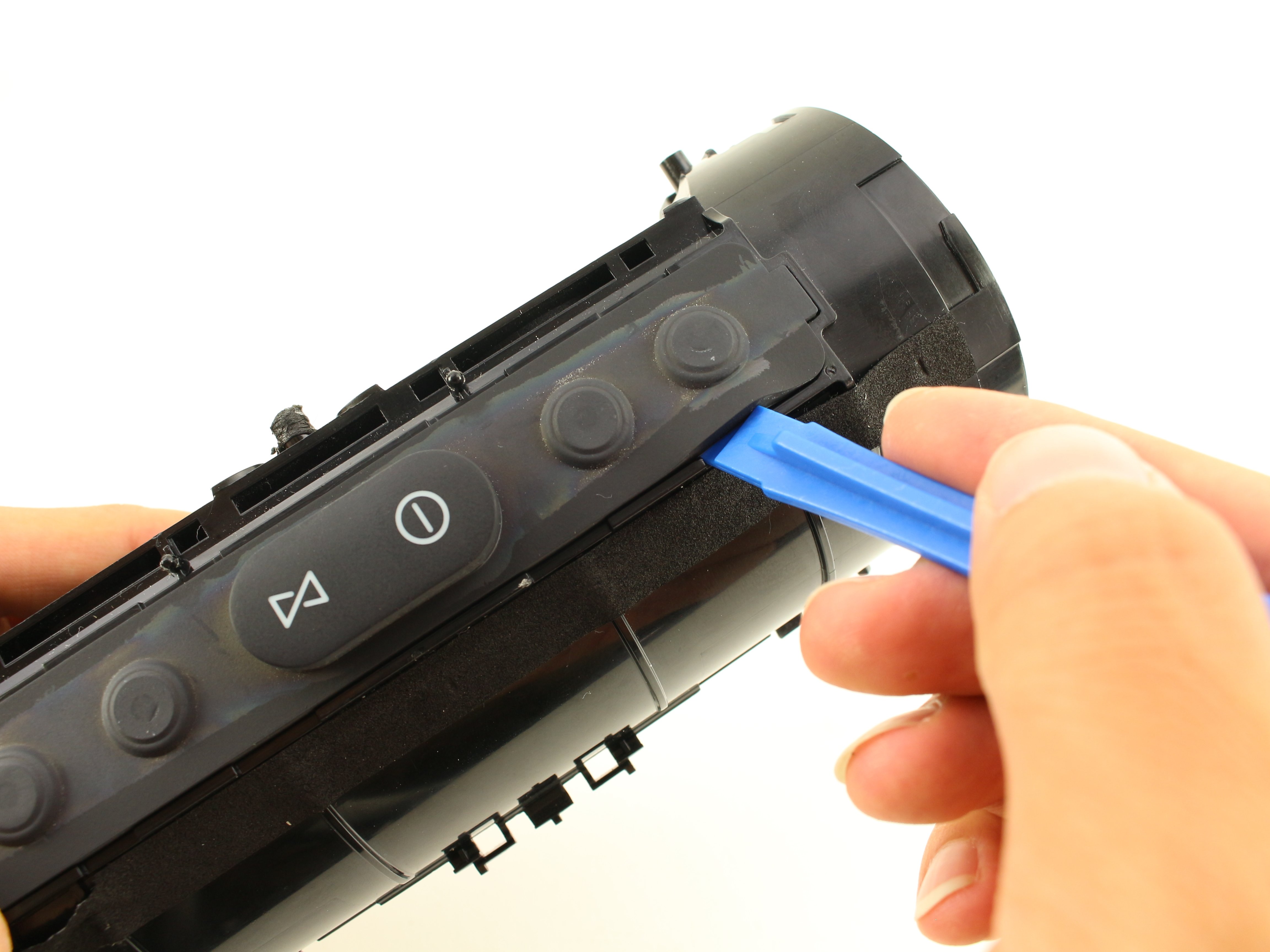 JBL Charge 3 ボタンの交換 - iFixit 修理ガイド