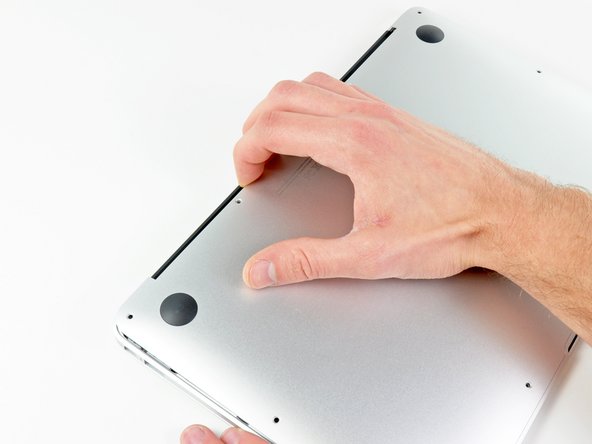 MacBook Air 11インチ Mid 2012 I/Oボードの交換 - iFixit 修理ガイド