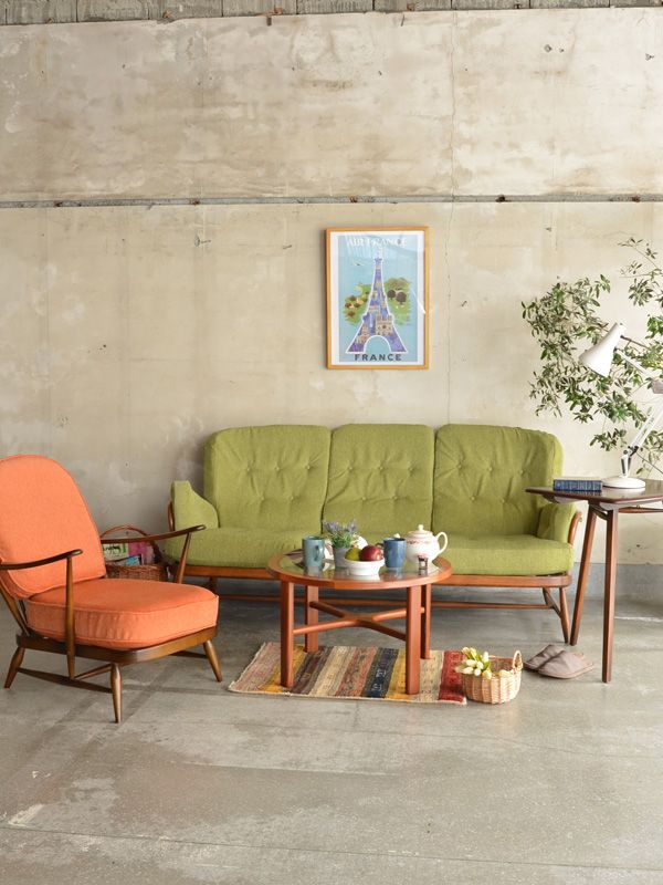 アーコール社のアンティークソファ、1人掛けのラウンジチェア(オレンジ