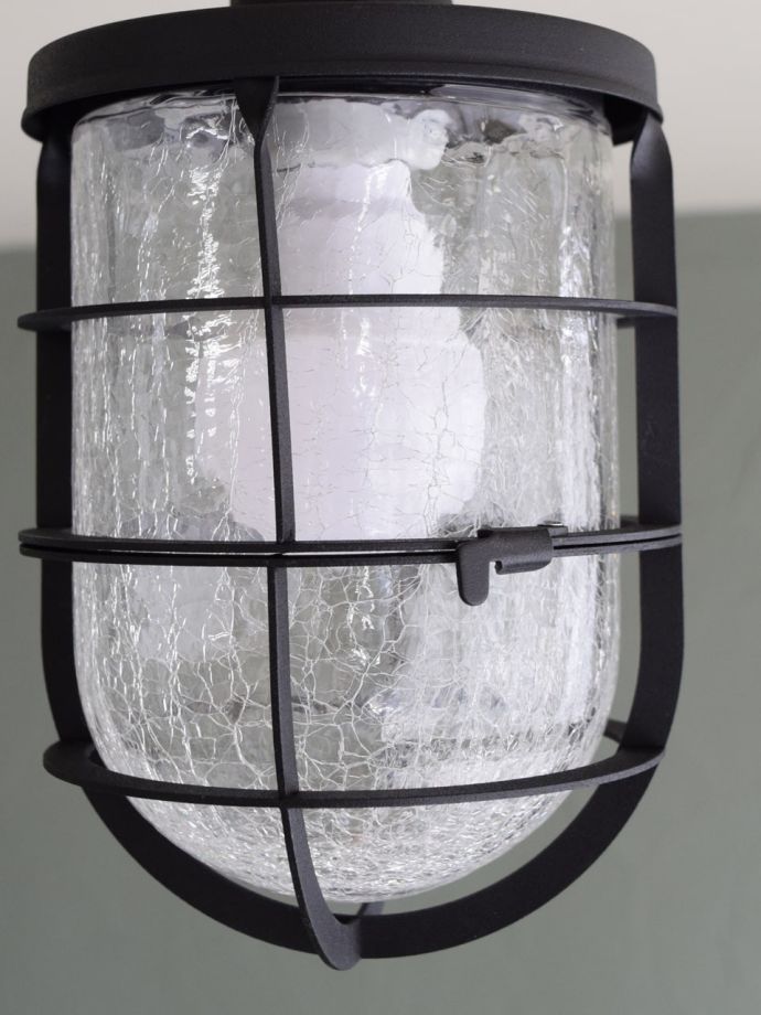 クラックガラスのアンティーク風のシーリングライト（レトロなデッキ