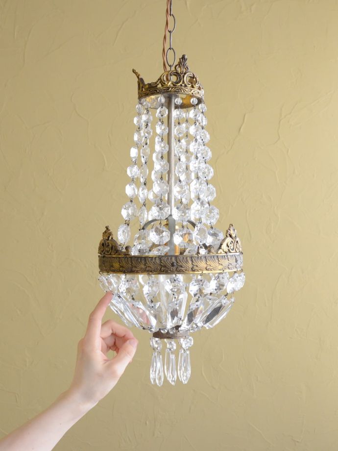 フランスで見つけたおしゃれな照明、アンティークのシャンデリア（E17