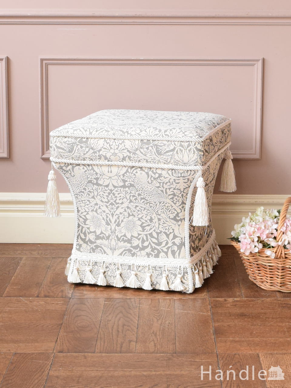 高さが調整できる天然木のナチュラルなスツール（パイン材）(y-160-c