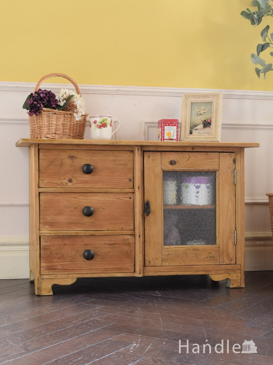 イギリスから届いたオールドパイン材のアンティーク、ナチュラル