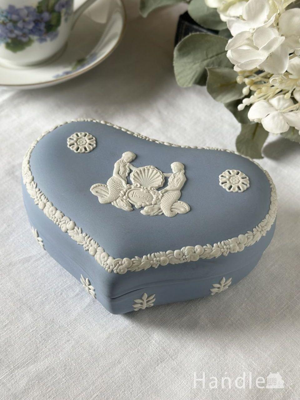 ハロッズ（Harrods）」のために作られたウェッジウッド、ジャスパー