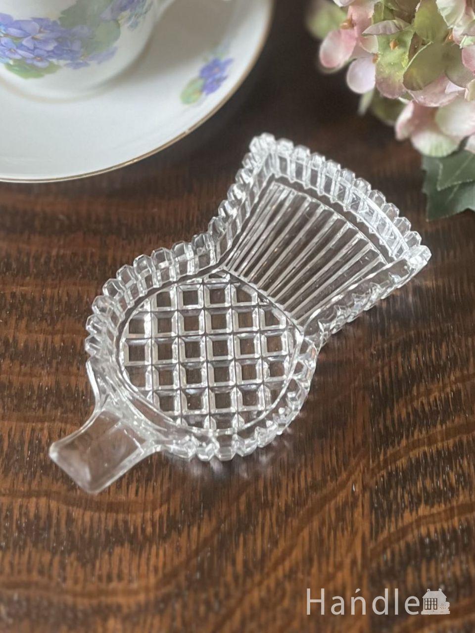 英国アンティークの小さなお皿、ロイヤルクラウンダービー（DERBY