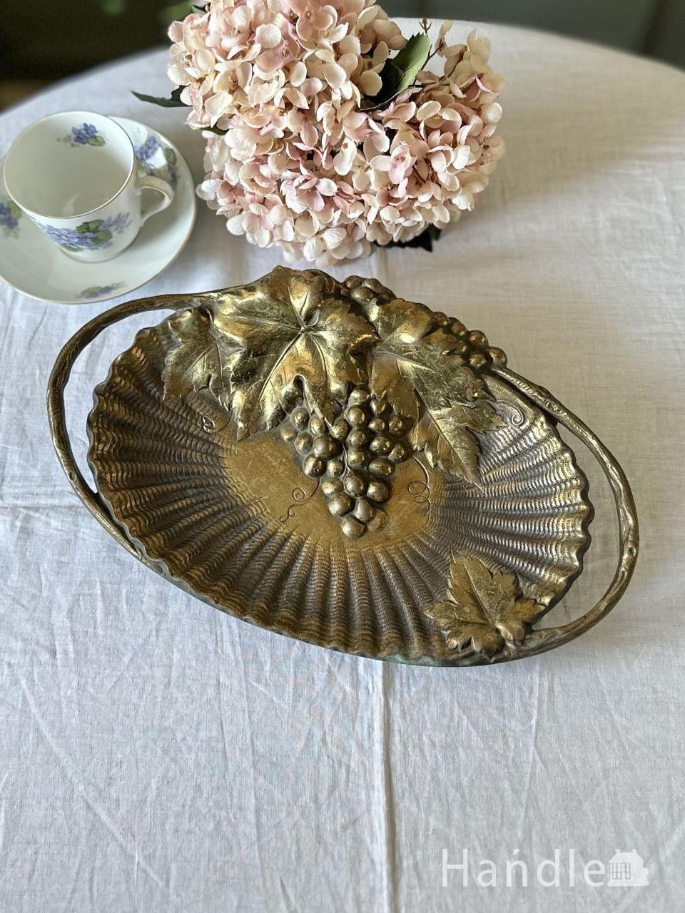 英国で見つけた銀雑貨、アンティークシルバーのサルヴァ（銀盆）(m