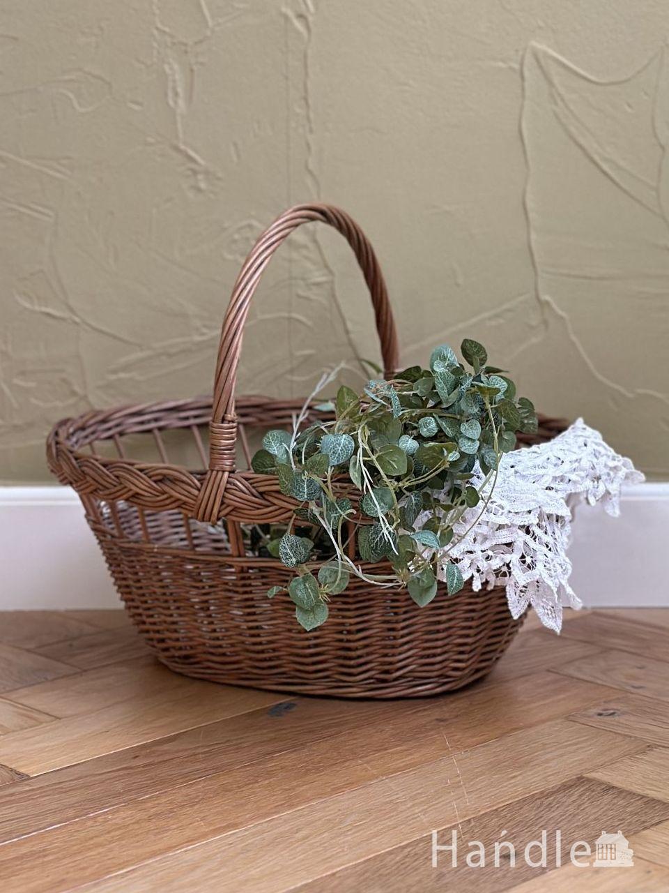 英国アンティークおしゃれなアンティーク、透かし編みデザインが可愛い