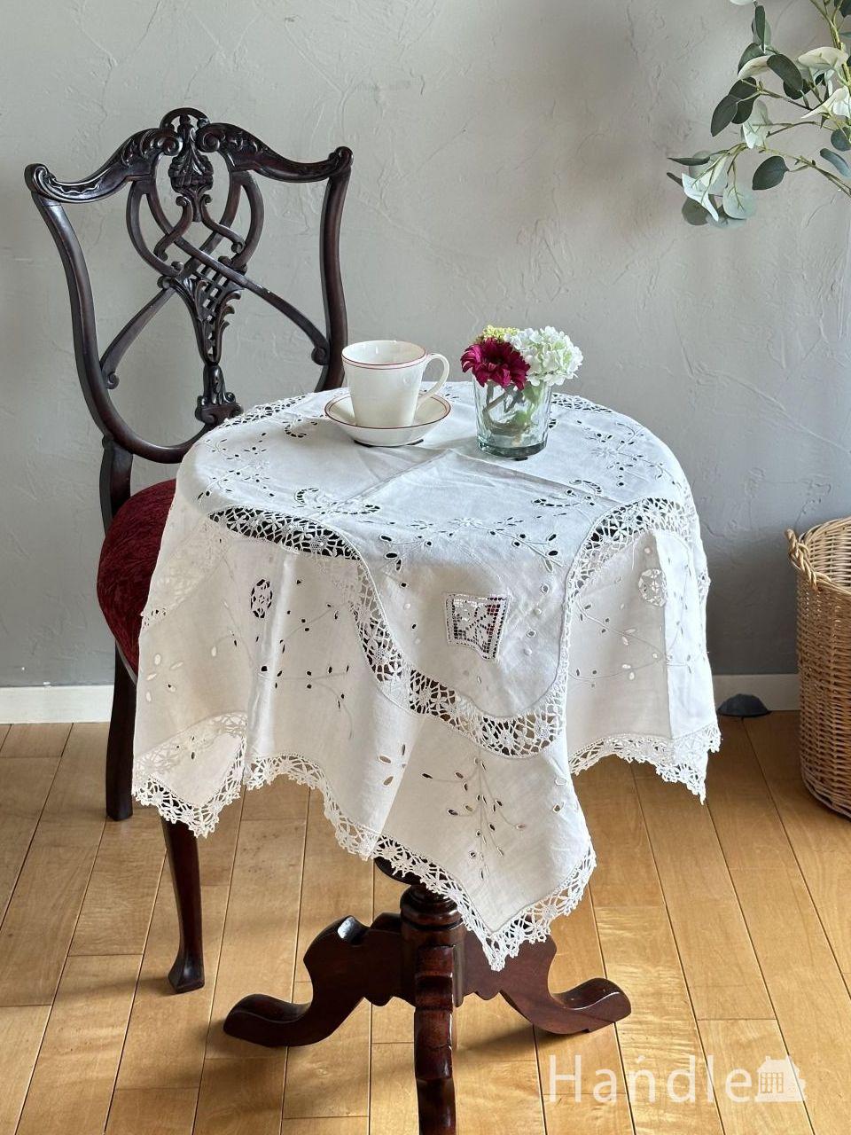 フランスから届いたアンティークのおしゃれな雑貨、小花柄が可愛い