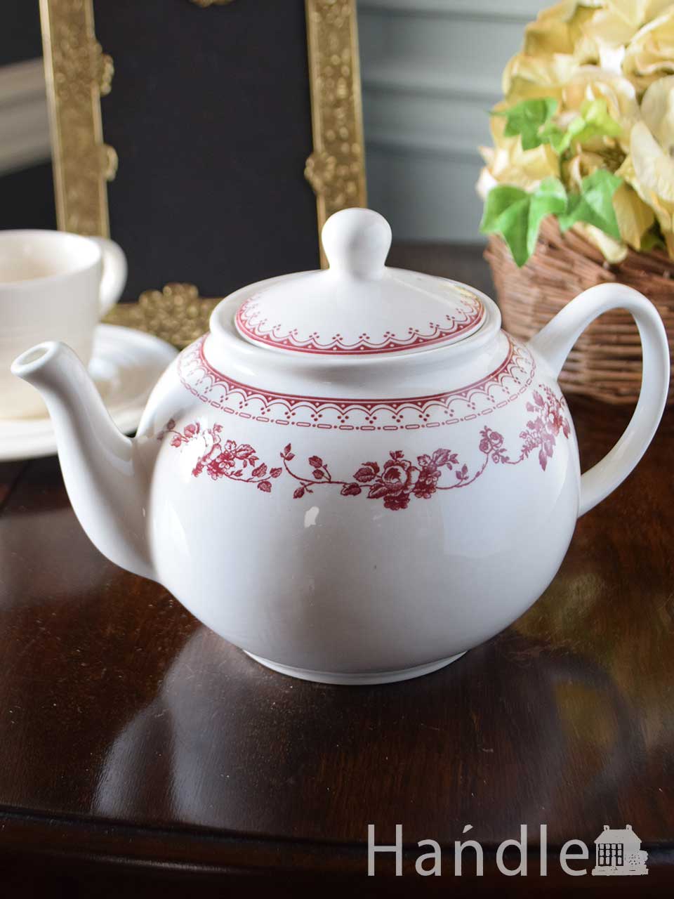 フランスのおしゃれな食器、コントワール・ドゥ・ファミーユの