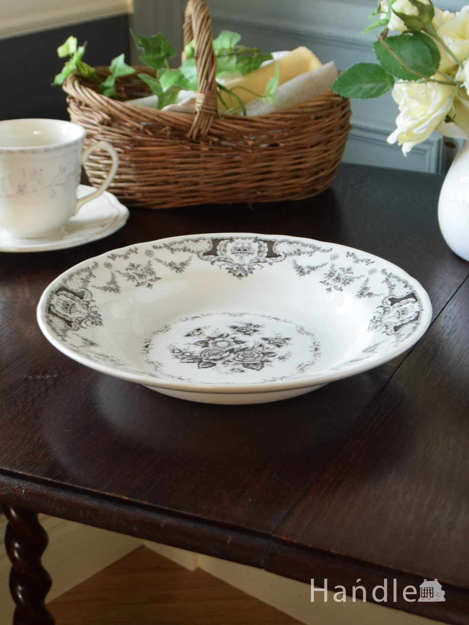 フランスのおしゃれな食器、コントワール・ドゥ・ファミーユのスープ