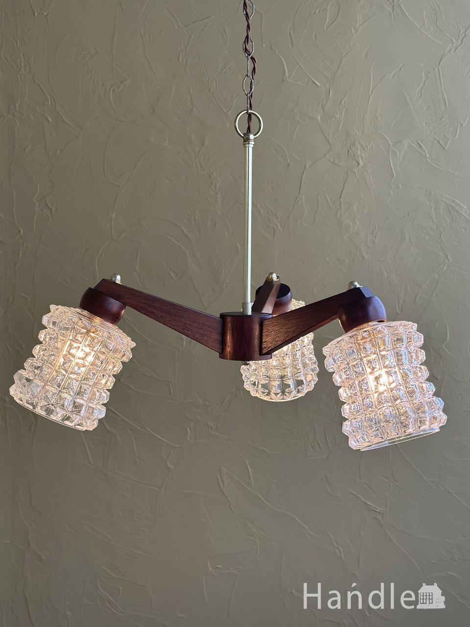 エレガントな真鍮製アンティークシャンデリア（3灯）（E17