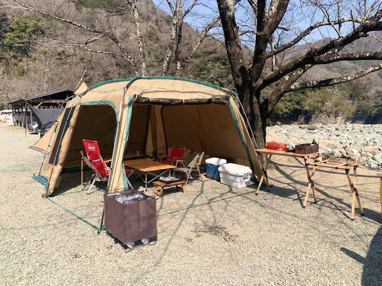 おしゃれな分別ゴミ箱『ユニフレーム／UFダストスタンド4』でキャンプ