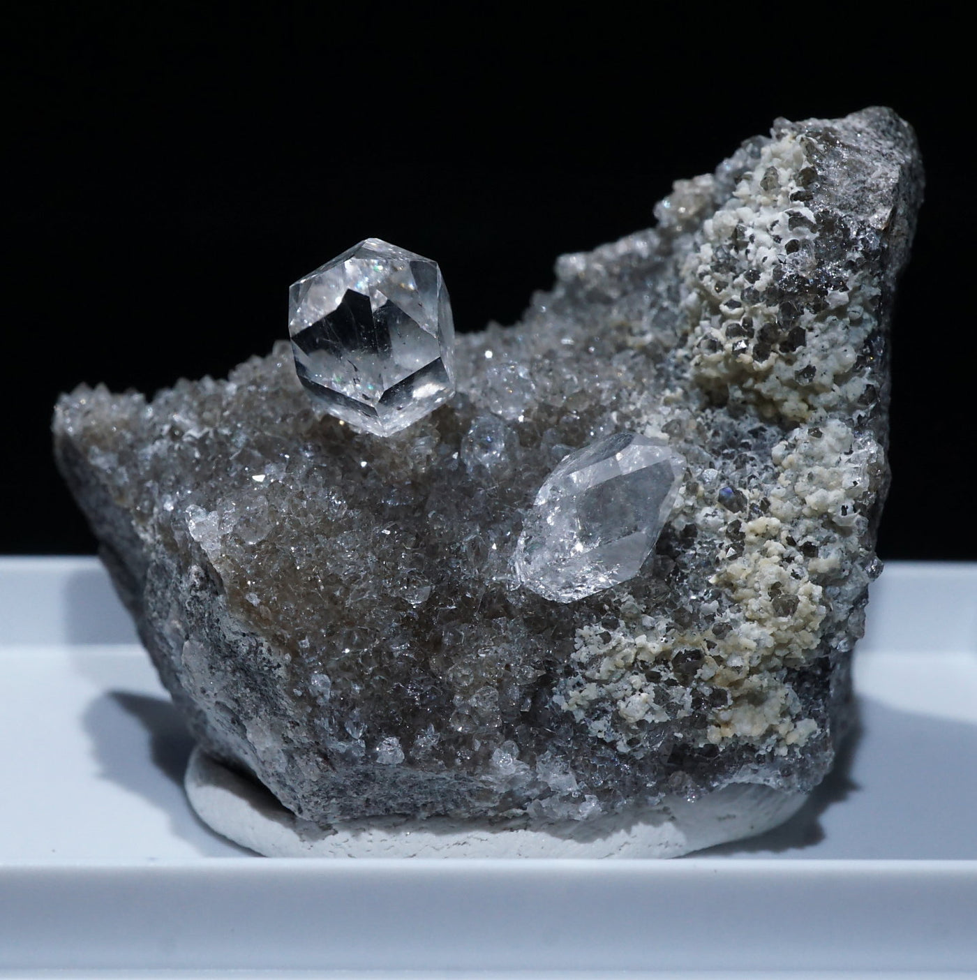 母岩付きハーキマーダイヤモンド(水晶) – 天然石ハッピーギフト