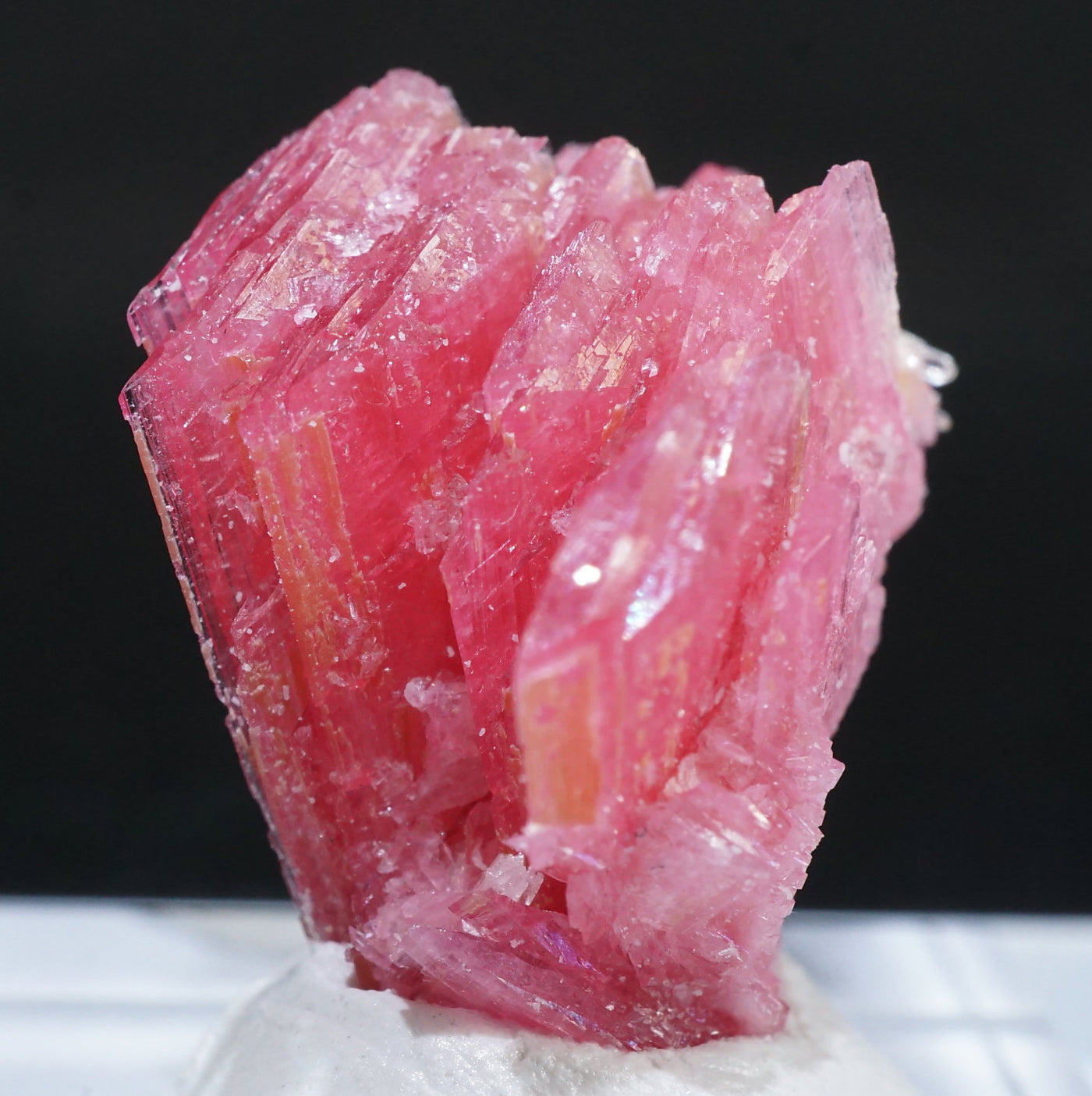 ペルー産 ロードナイト – 天然石ハッピーギフト