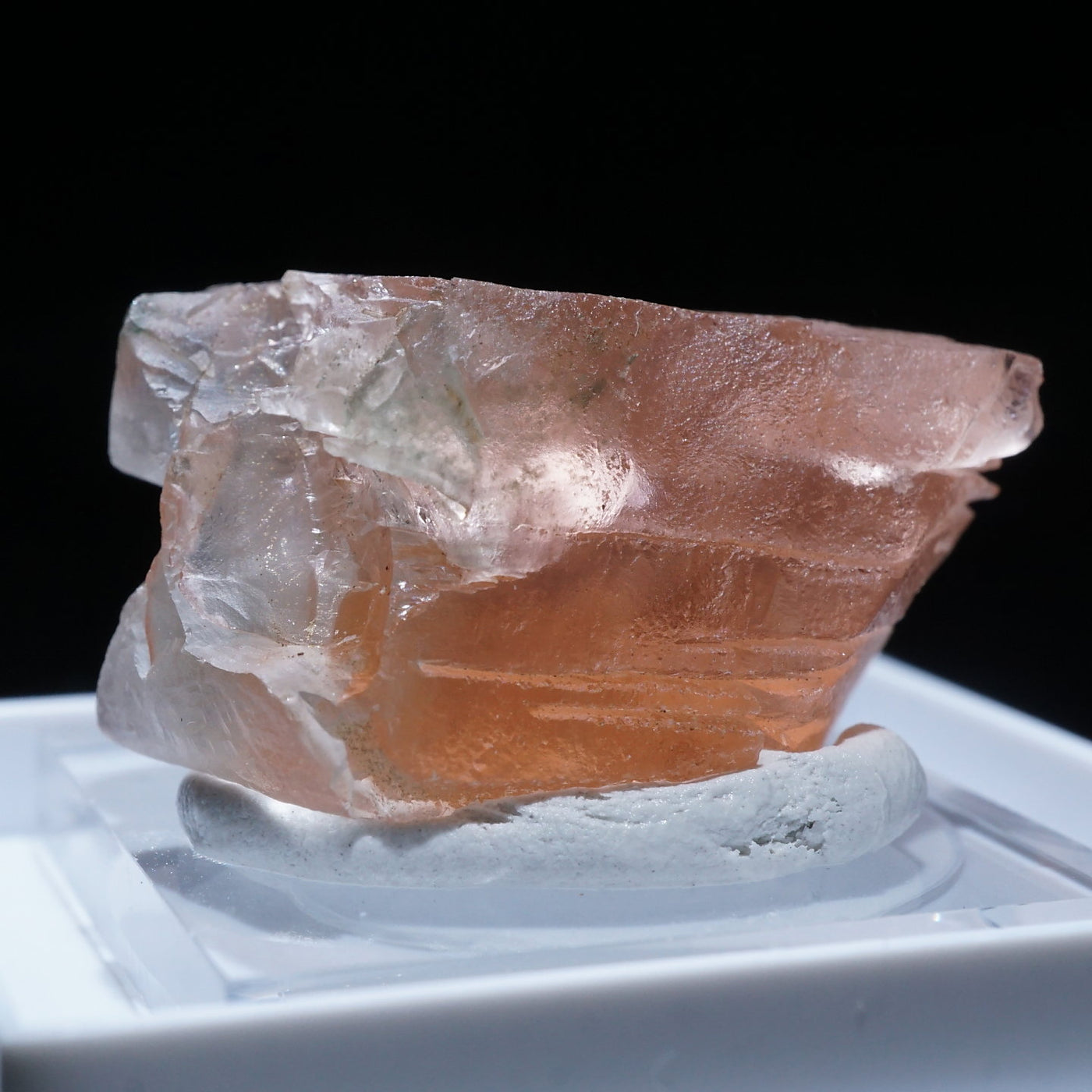 スイス産 ピンクフローライト – 天然石ハッピーギフト