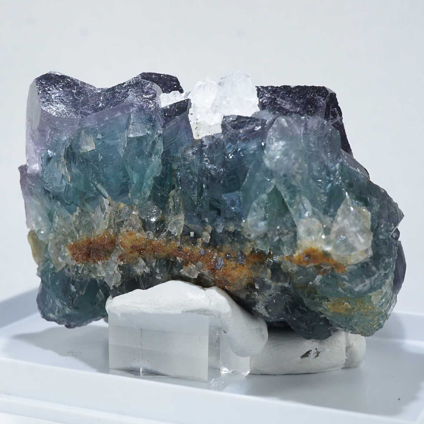 New Found》ナイジェリア Akwana産 フローライト・水晶 – 天然石