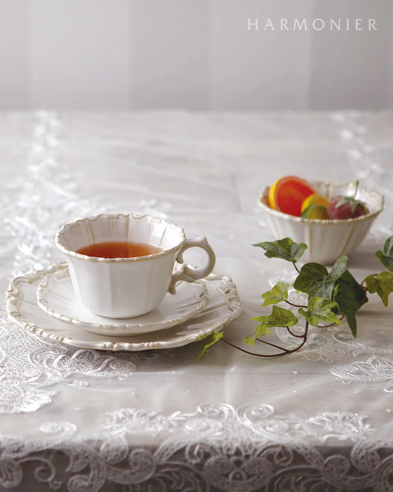 ノブレスラウンドプレートM/20cm｜輸入食器・雑貨の通販 | 輸入雑貨の