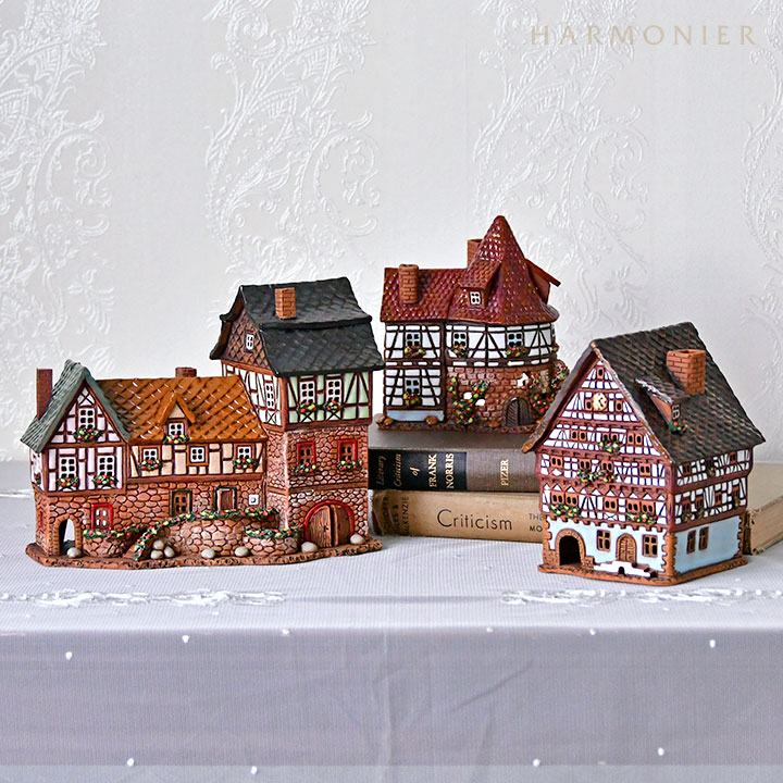 リトアニア製キャンドルハウス/木骨造り 三角屋根の家｜クリスマス雑貨