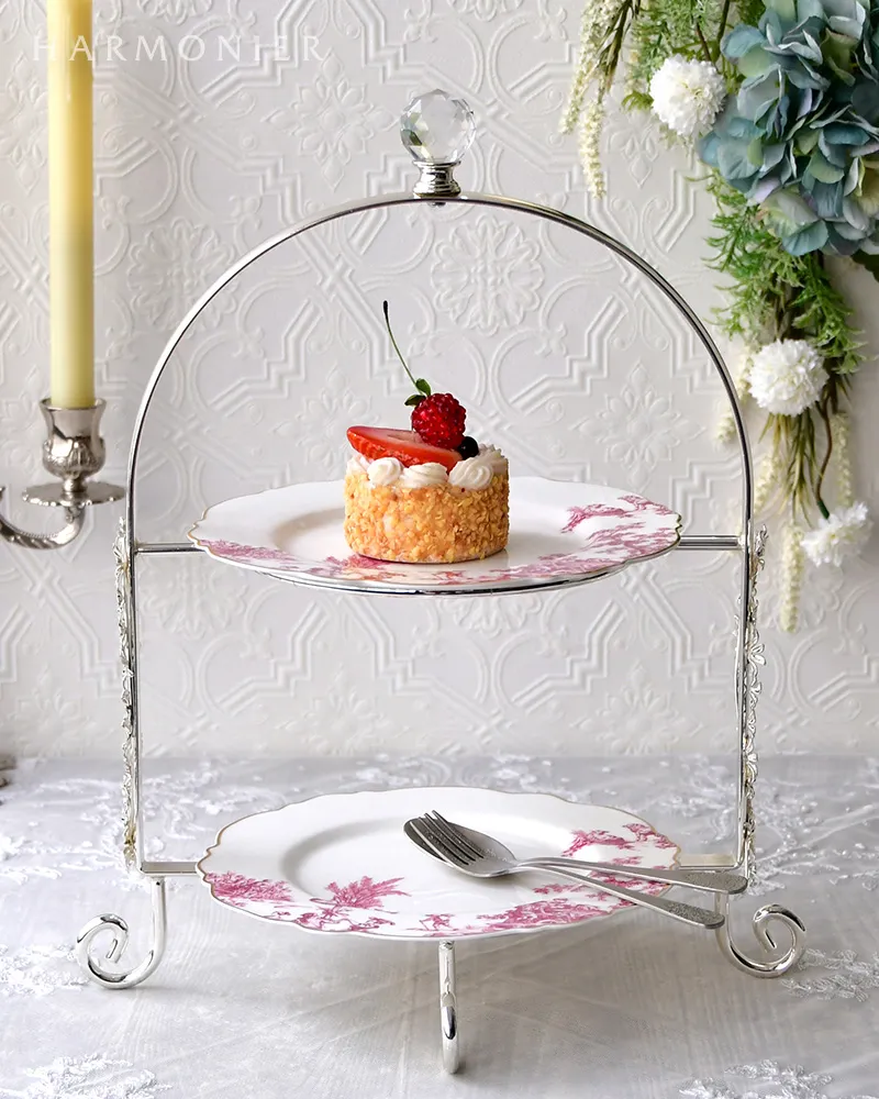 フラワーバイン2段トレイスタンド｜輸入食器・雑貨の通販 ハルモニア