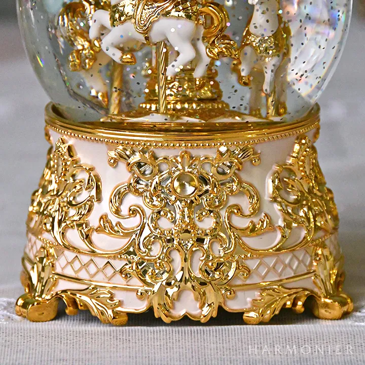 リキッドLEDスノードームカルーセル｜クリスマス雑貨の通販 ハルモニア