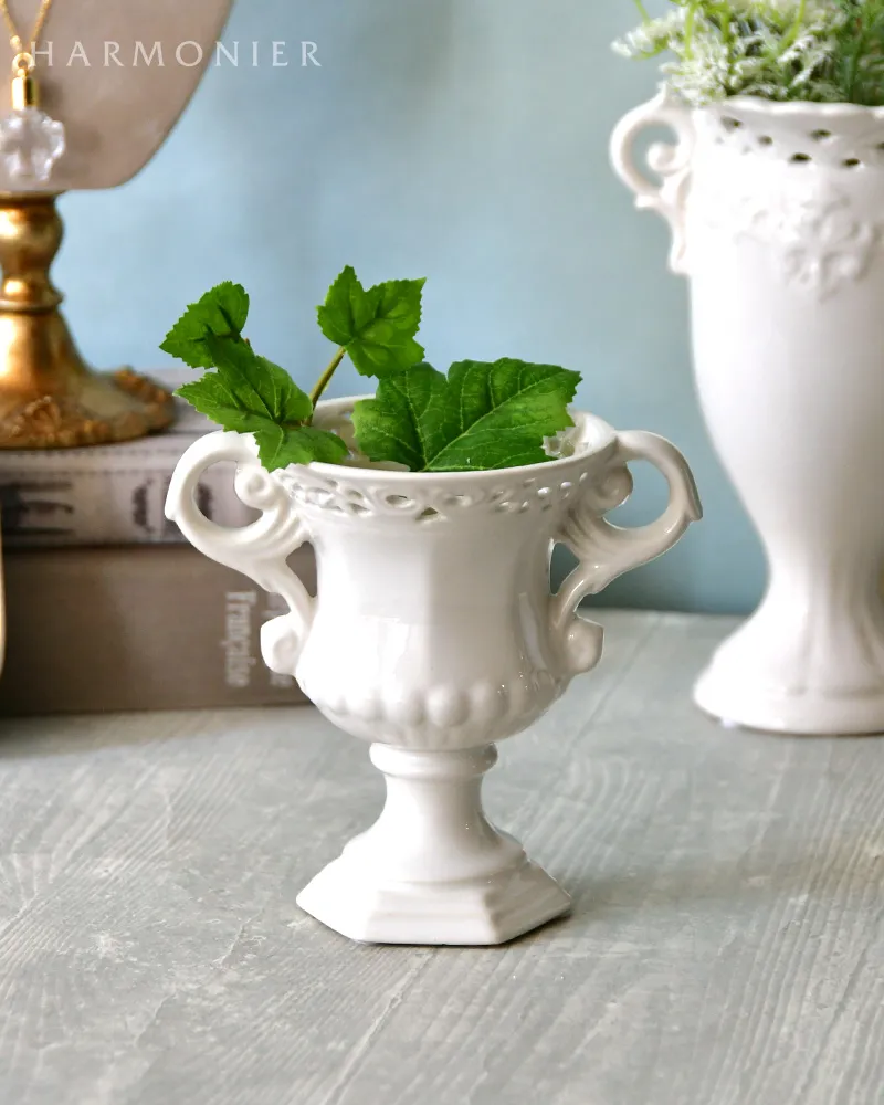 フルールフラワーベースS/ホワイト｜輸入雑貨の通販 | 輸入雑貨の通販