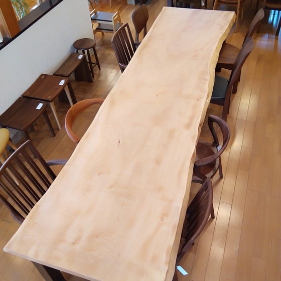 一枚板 「ダイニングテーブル」 | 製品一覧 | 葉山家具