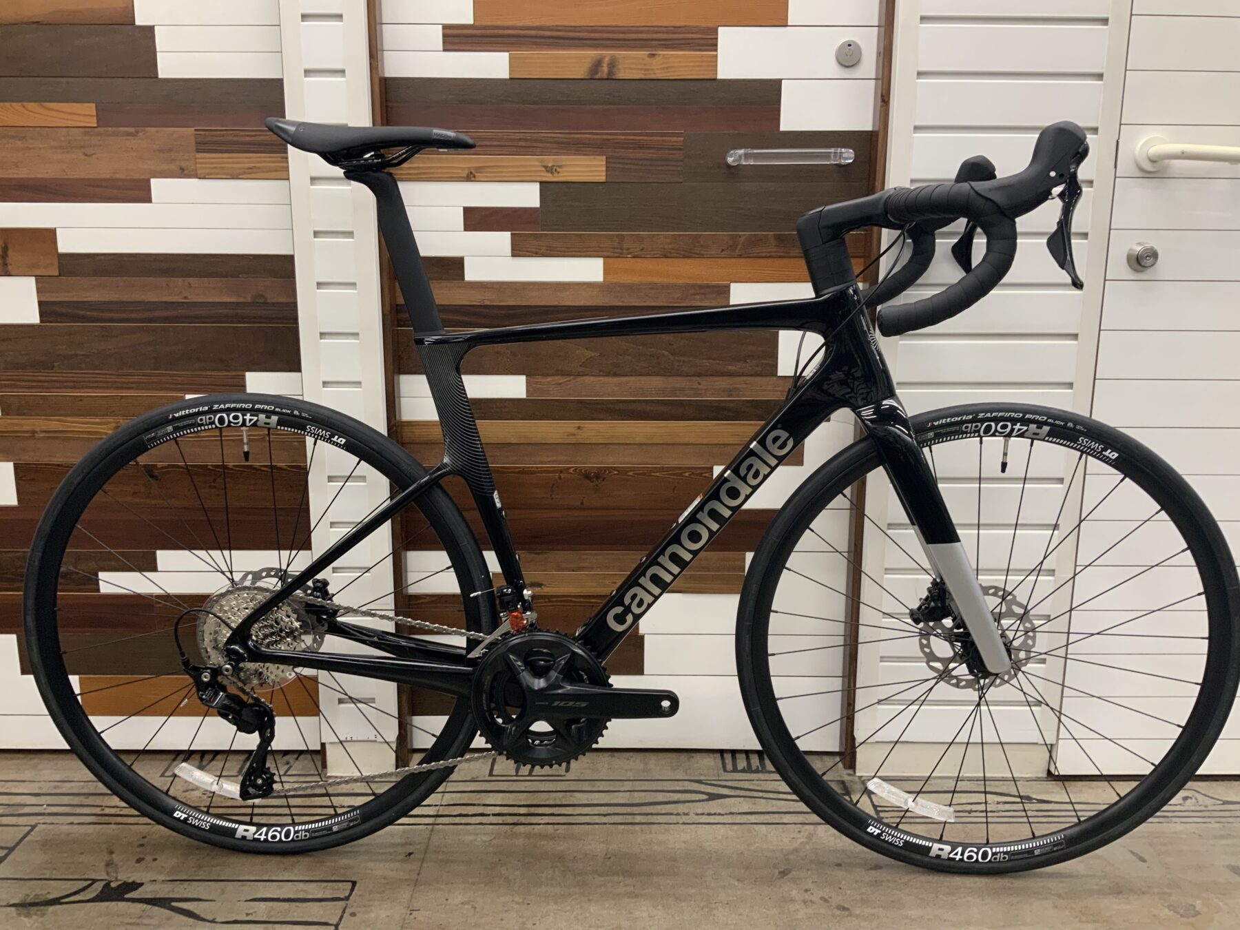 通学・通勤にオススメ！ GIANTのクロスバイクGRAVIER 2024が入荷