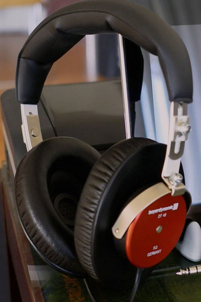Beyerdynamic DT-48A - The 'Audiometric' Headphone — Headfonics