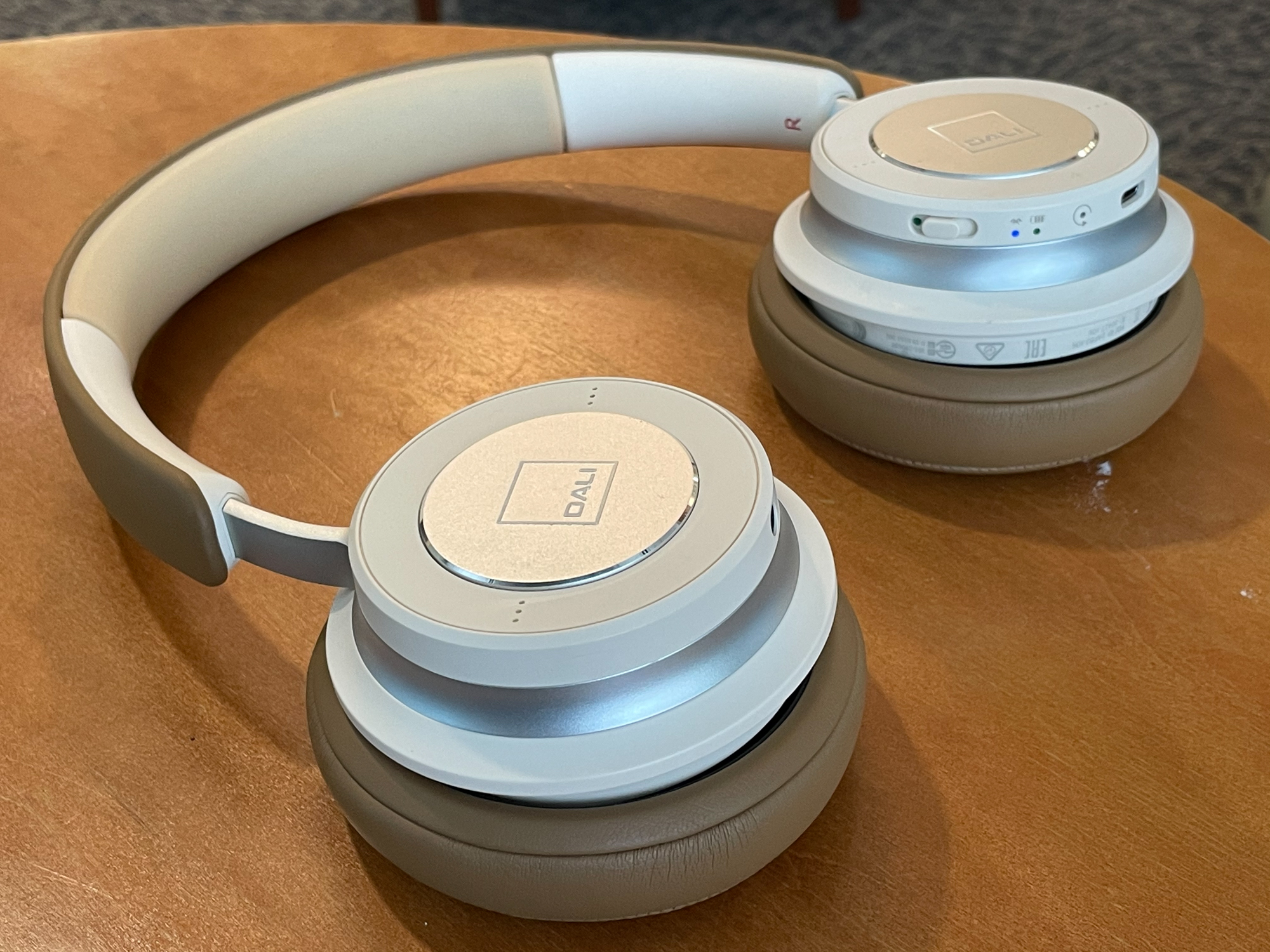 DALI IO-4 Wireless Headphone Review - Headphone Guru