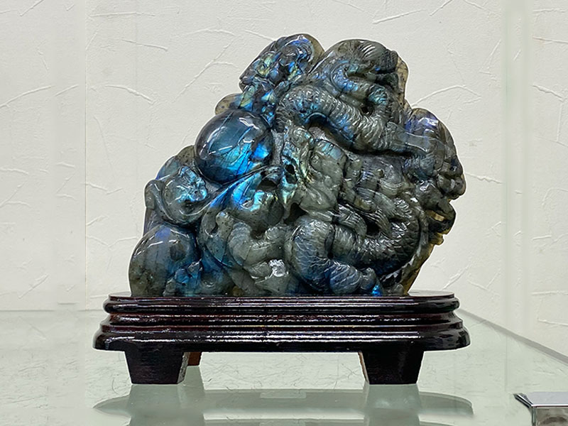 ラブラドライト龍置物 No,2053 | 天然石・パワーストーンの卸専門店