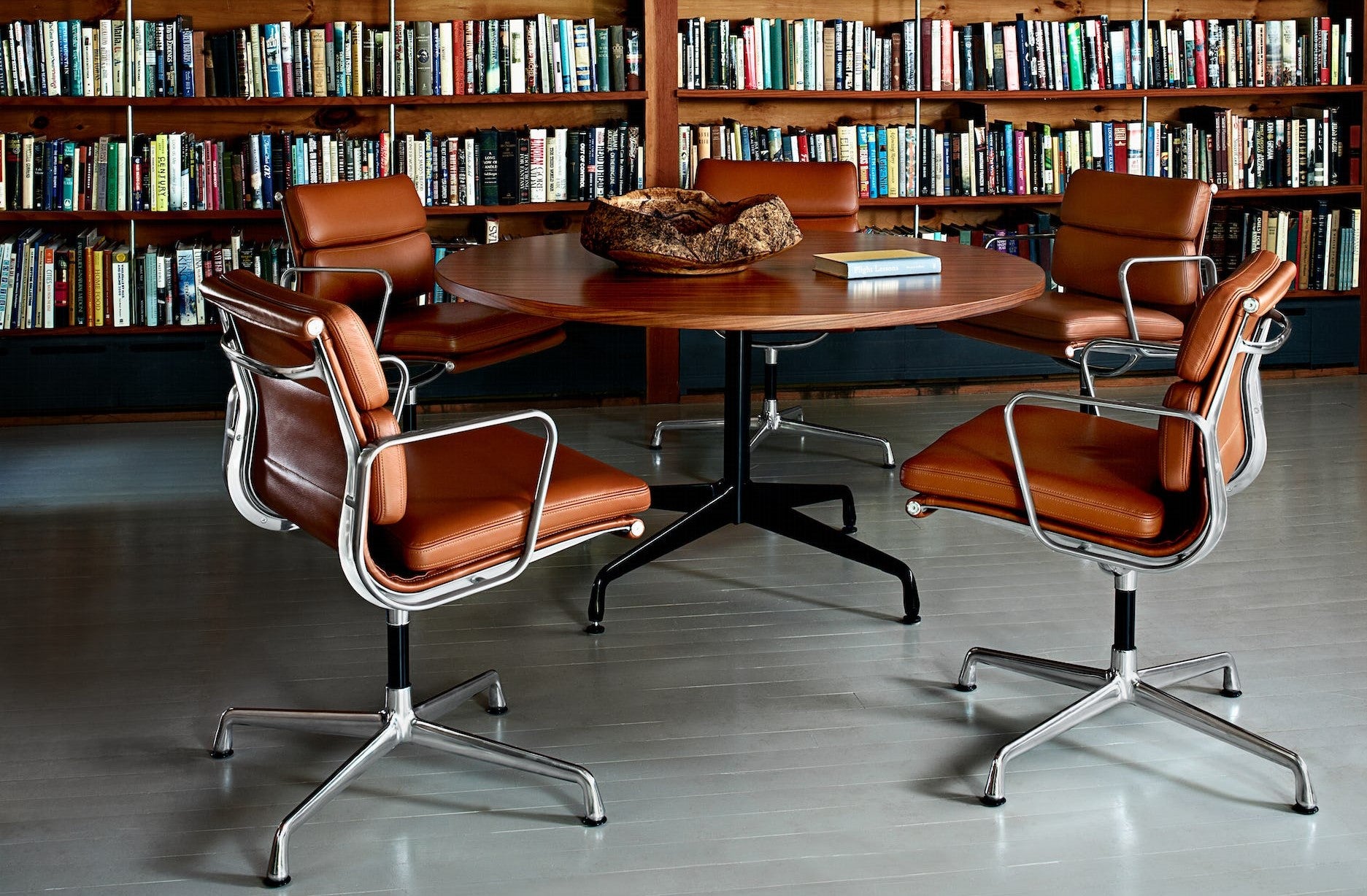 イームズソフトパッドサイドチェア *アームレス｜ハーマンミラーストア