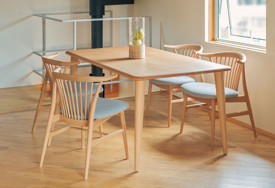 Standard Collection セミアームチェア | 飛騨産業株式会社【公式