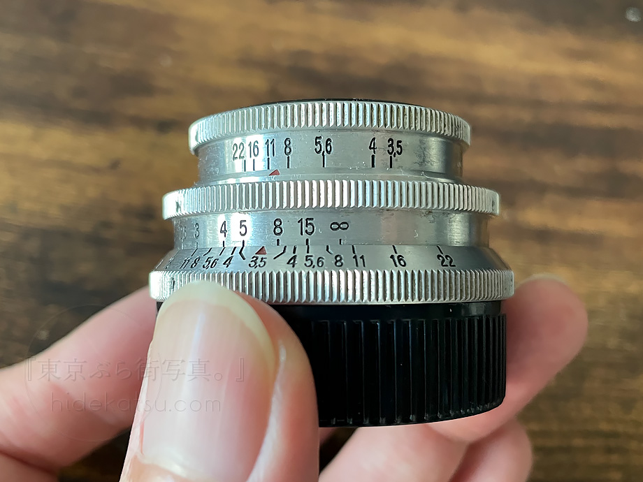 マウントがピン台にあたるほうのTessar 5cmと清澄白川を結構歩きました