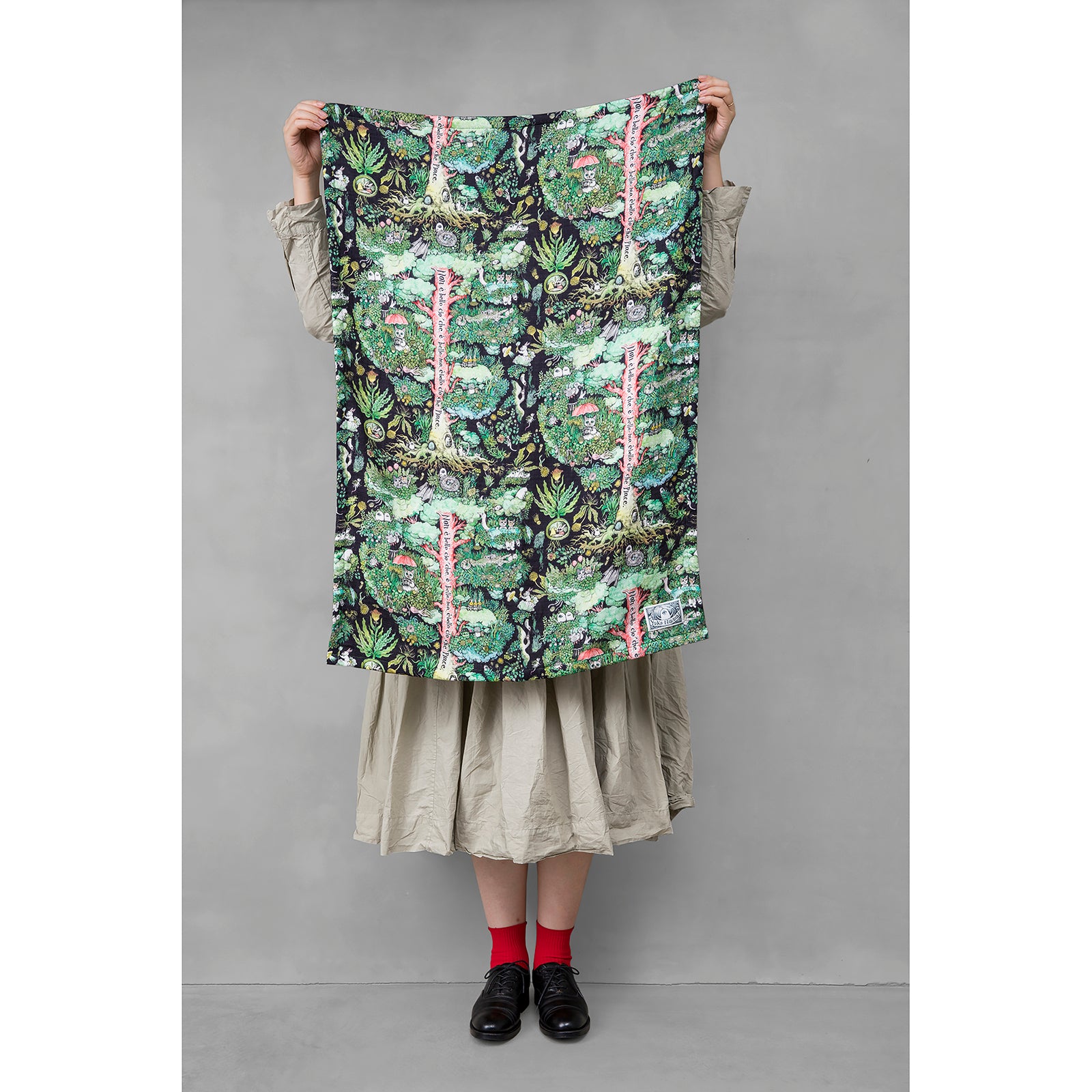 ブランケット【クォーターサイズ】おおきな木のうえで – ボリス雑貨店