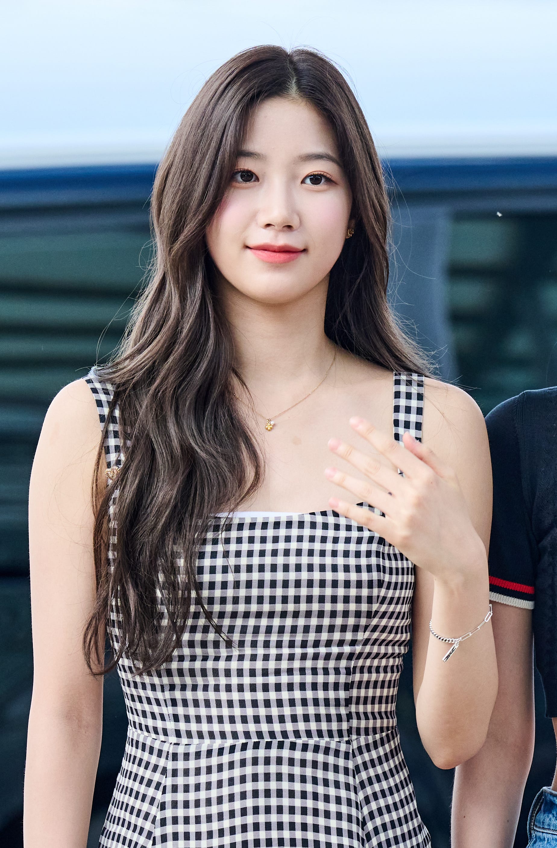 LE SSERAFIMカズハの美貌ギャラリー