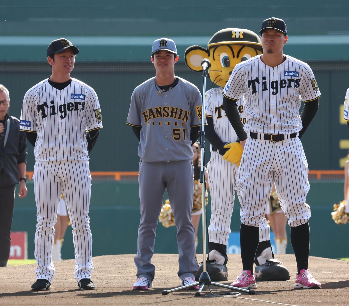 阪神】2025年の新ユニホーム発表！堂々としたシンプルさを持つ