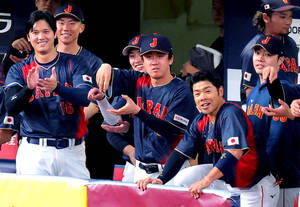 楽天】村林一輝が3100万円増でサイン 背番号6への変更と結婚を