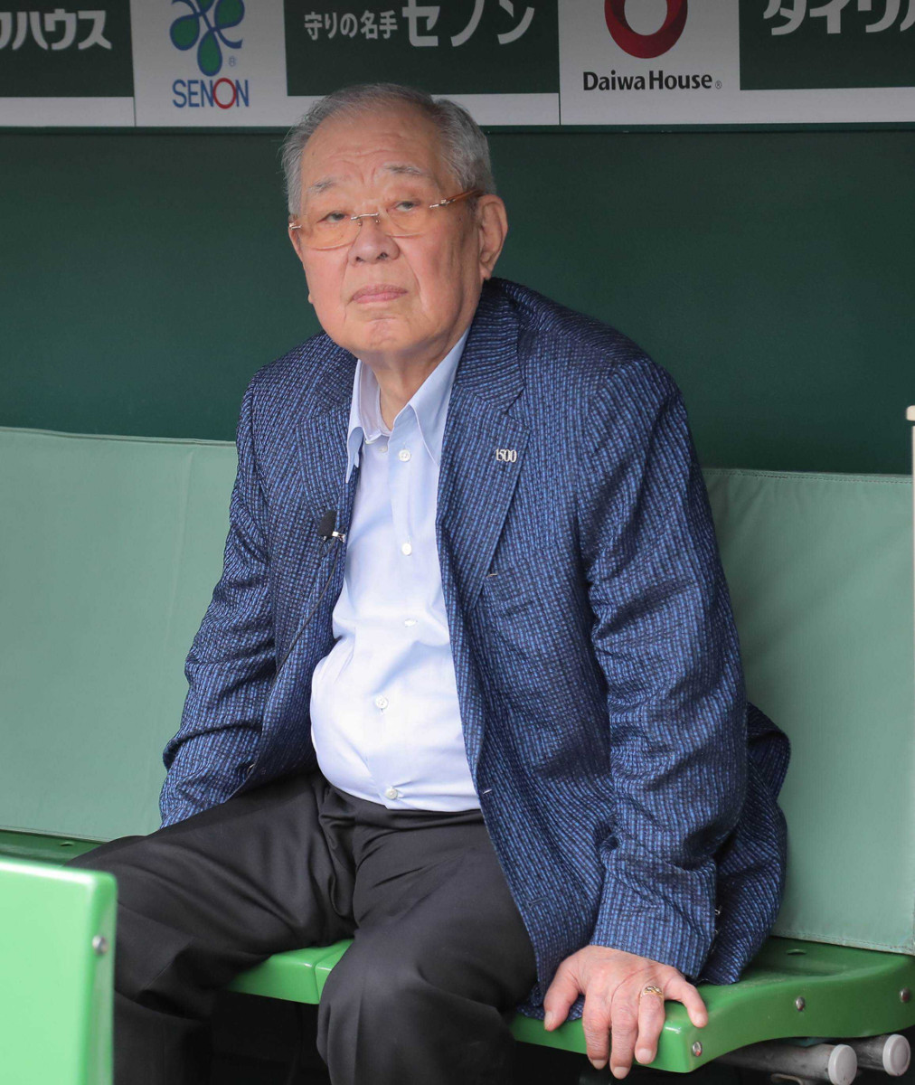 野村克也さんが死去 先月25日にシダックスOB会に参加 - スポーツ報知