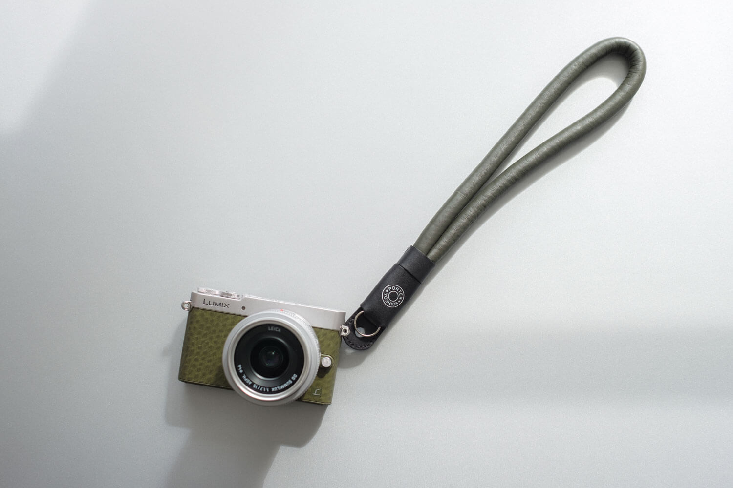 ポーターフラッグシップストア限定！カメラ用ラムレザーハンド