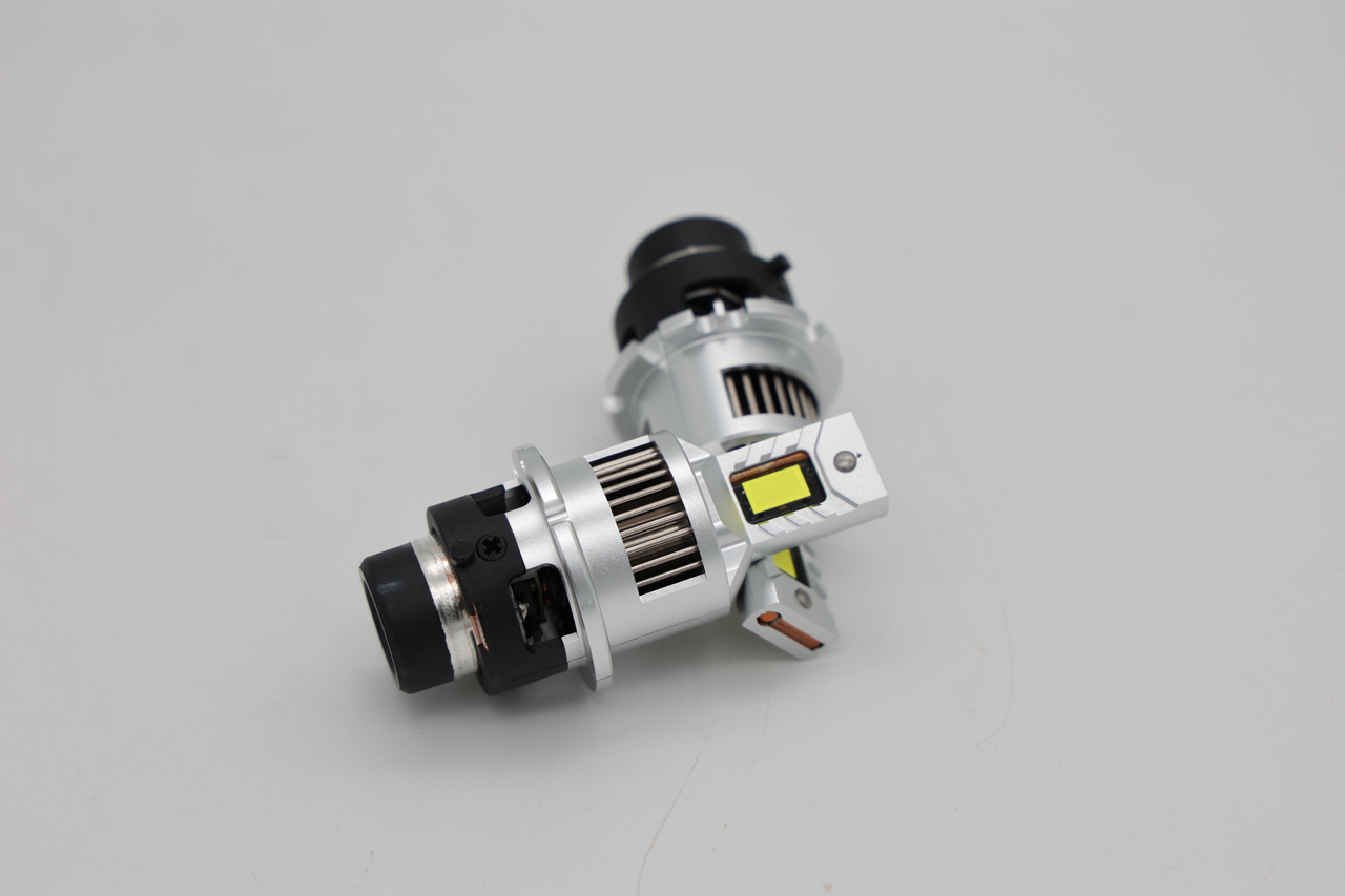 HID屋すごすぎる。D2S用ポン付けLED化バルブ（Dsシリーズ）に交換