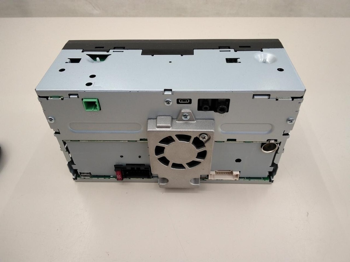 Carrozzeria Pioneer DMH-SZ700 Hi-Res Amazon Alexa Apple Car Play